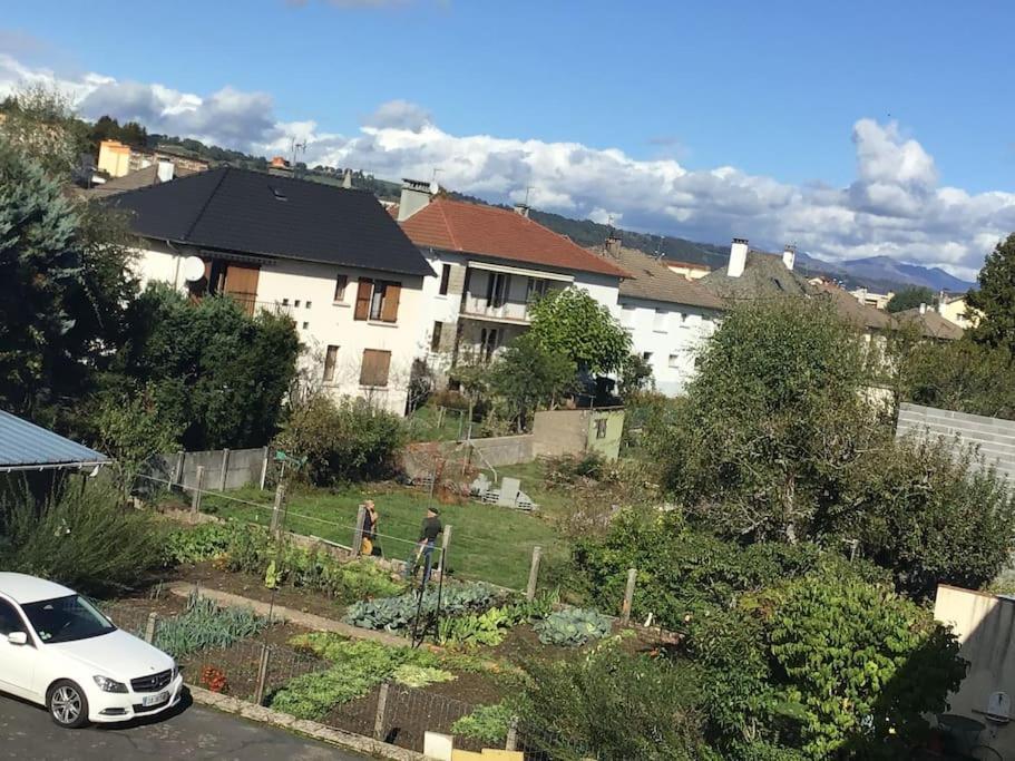 Appartement T3 Labellise 3 Etoiles Aurillac Exterior foto